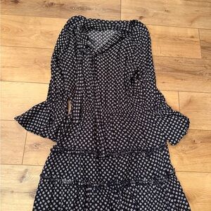 Chic Black and White Floral Midi Dress